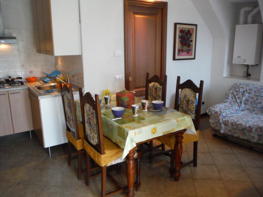 Apartments Gravedona Panoramic Zimmer foto
